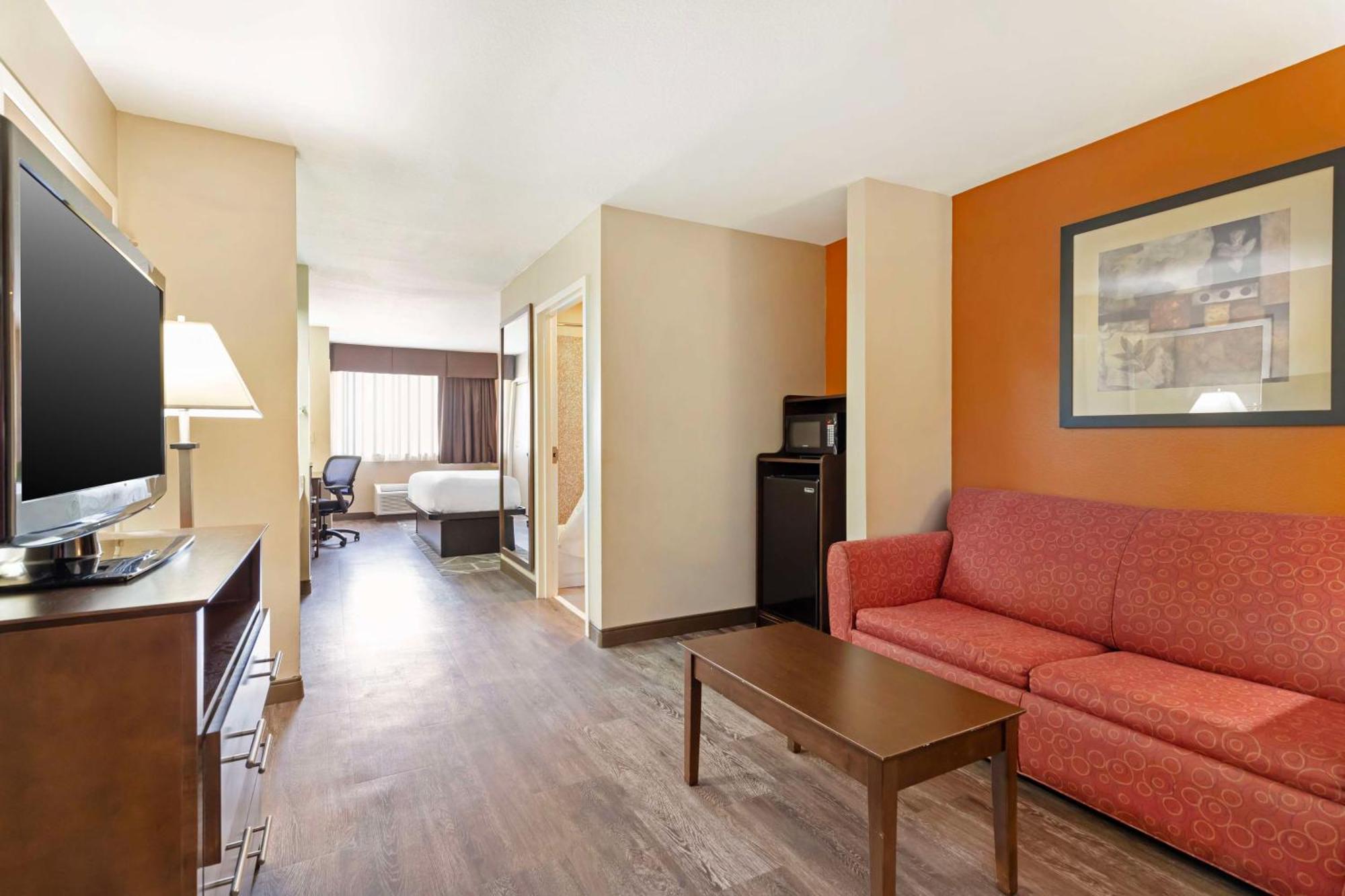 Best Western Inn & Suites New Braunfels Extérieur photo