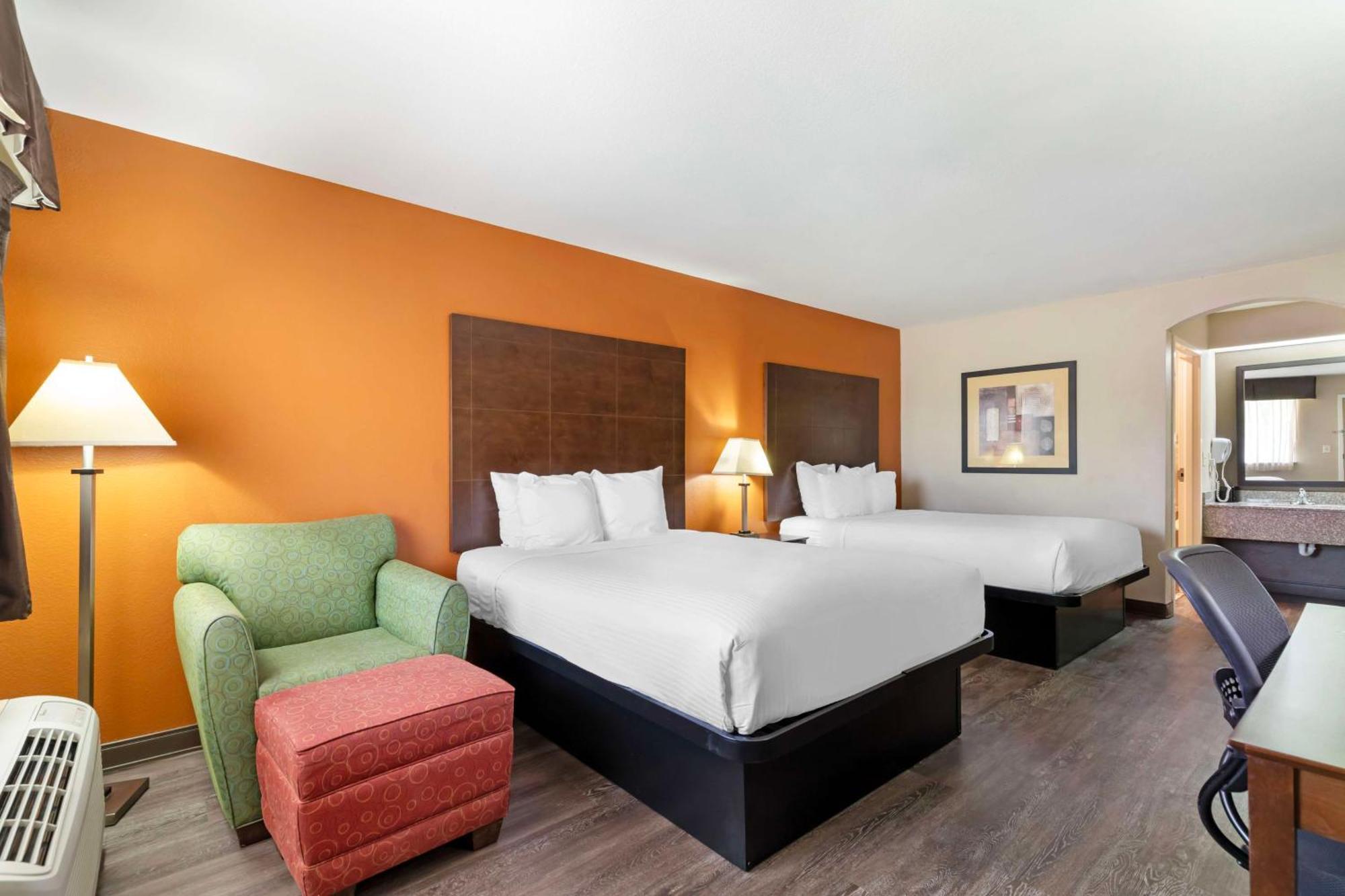 Best Western Inn & Suites New Braunfels Extérieur photo